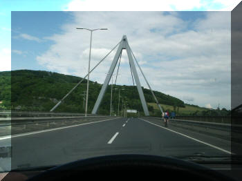 Donaubrücke Steyregg, Linz, Austria