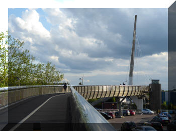 Pedestrian bridge, Aylesbury, England