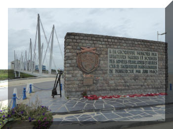 World War 2 Memorial footbridge, Dunkerque