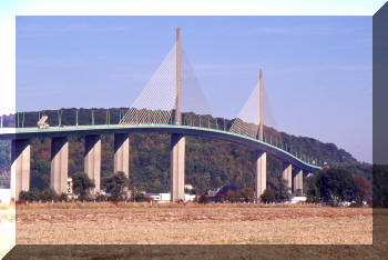 Pont de Brotonne, Caudebec-en-Caux, France