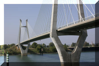 Tarascon-Beaucaire bridge, France