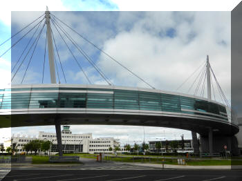 Dublin Airport connecting bridge