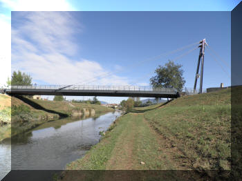 Footbridge across Fiume Greve, Italy