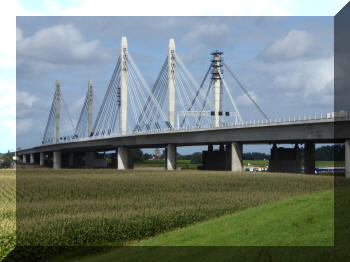 Tacitusbrug, Ewijk