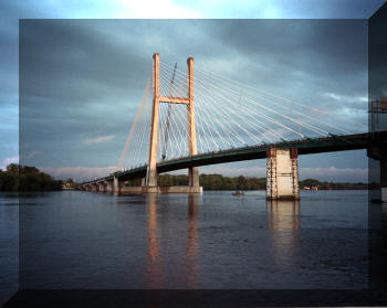 Great River Bridge, Burlington, Iowa, USA