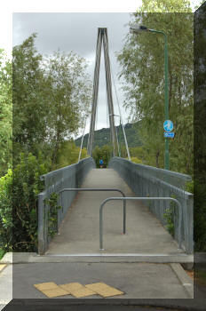 Harcourt Park Footbridge