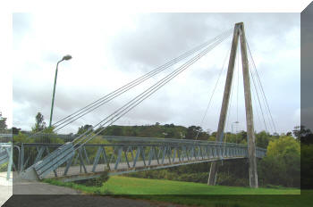 Harcourt Park Footbridge